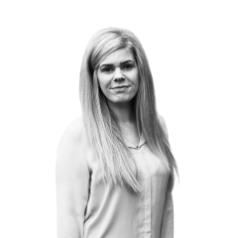 Ulla í Dávastovu (apprentice).